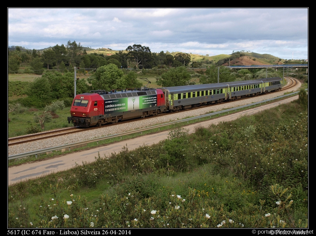 5617 (IC 674 Faro - Lisboa) Silveira 26-04-2014