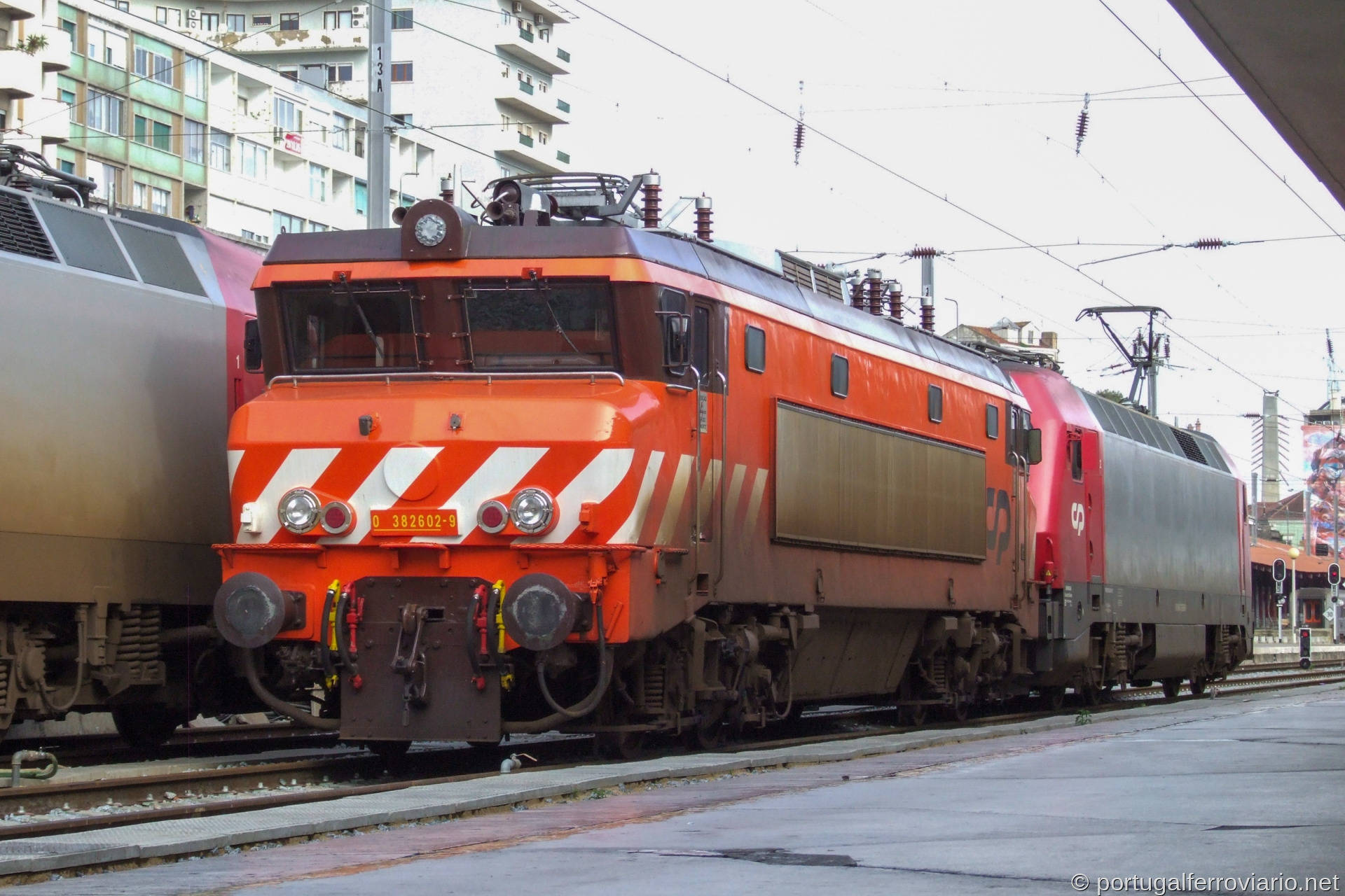 CP 2602 em Santa Apolónia