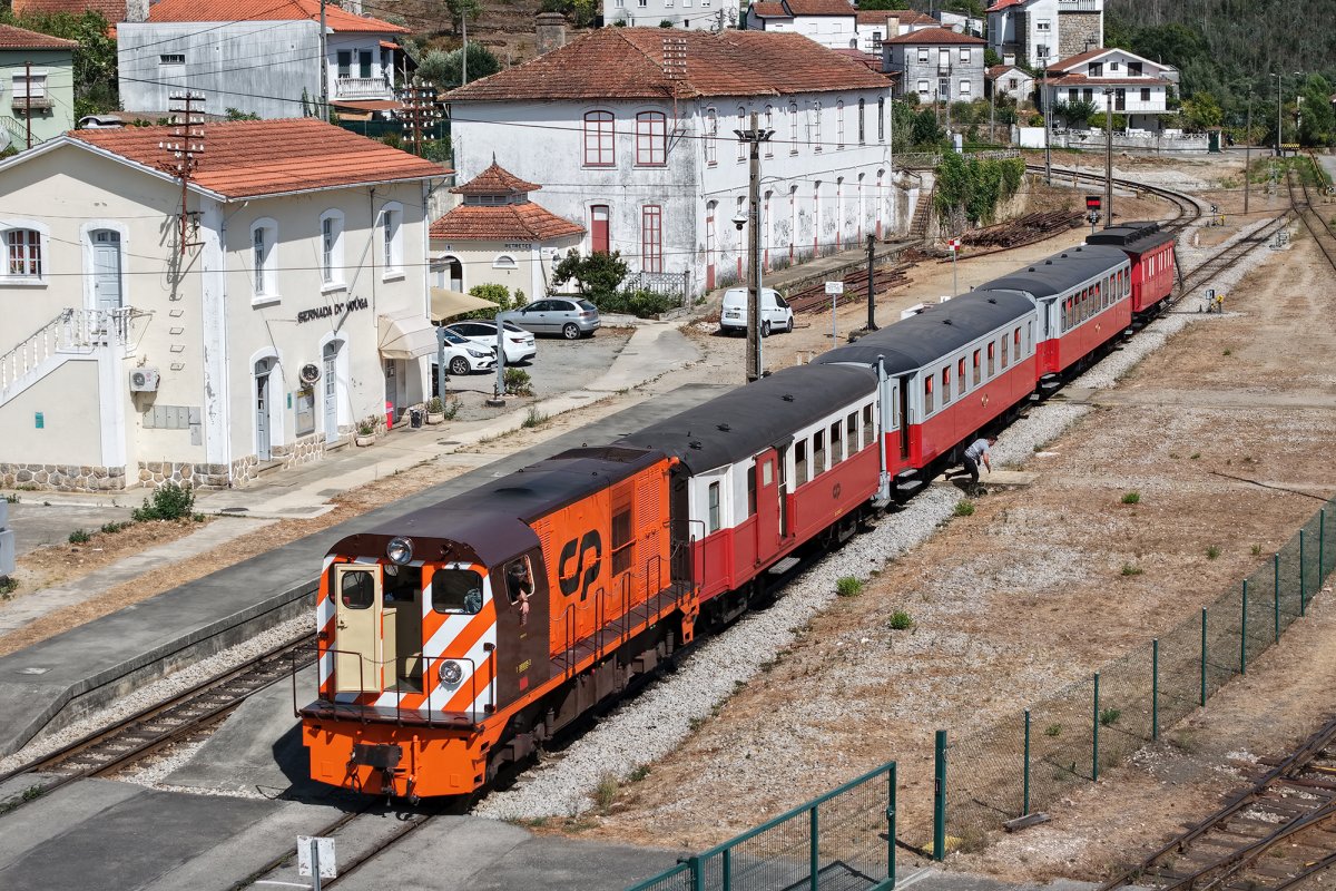 Sernada do Vouga · Marcha