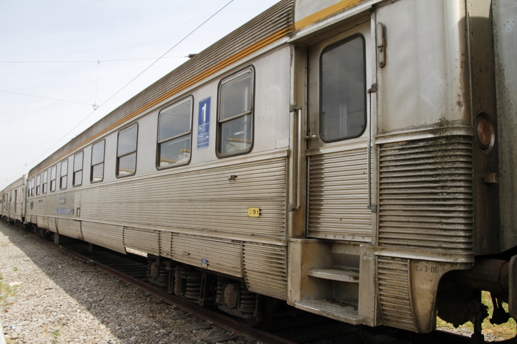 85-40 003 Exterior - Contumil