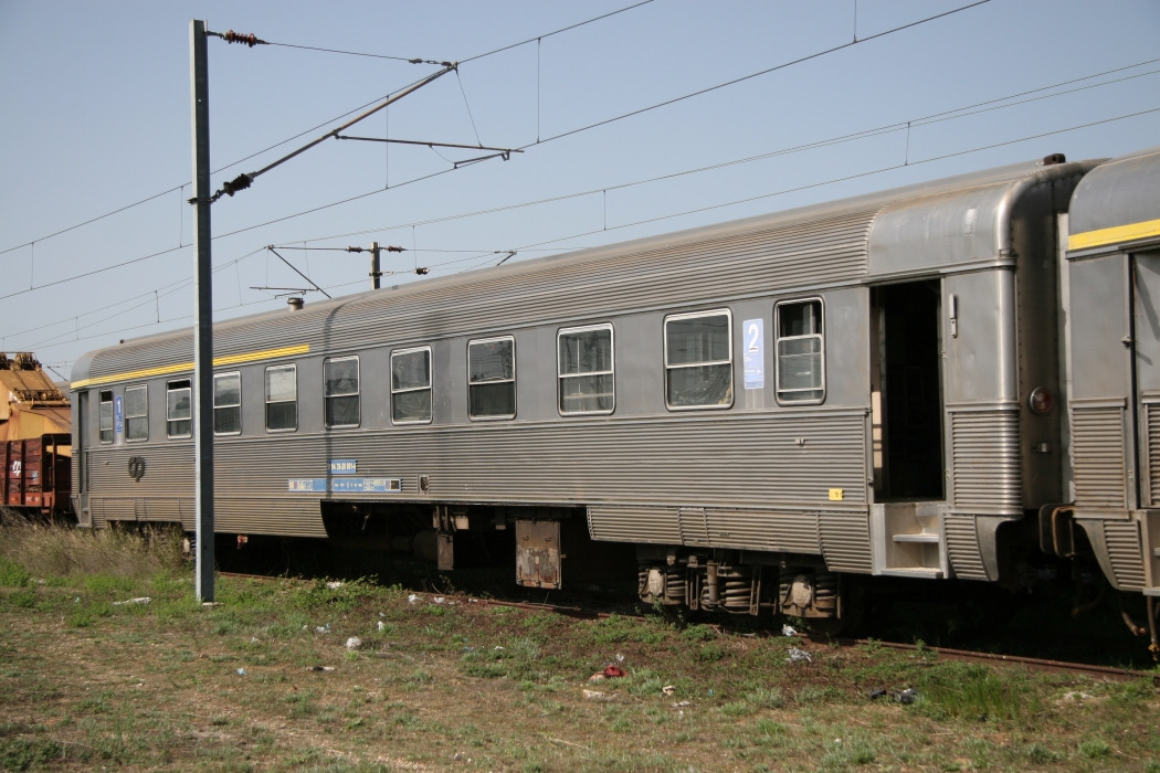39-20 001 Exterior