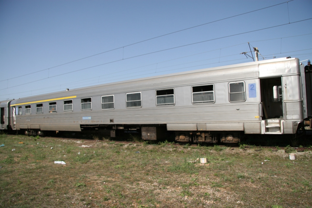 39-20 002 Exterior