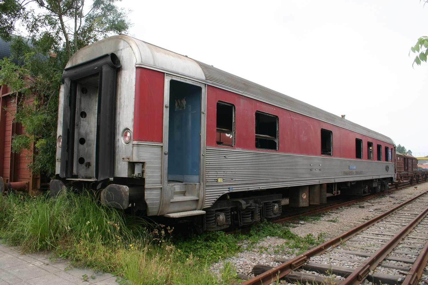 88-40 013