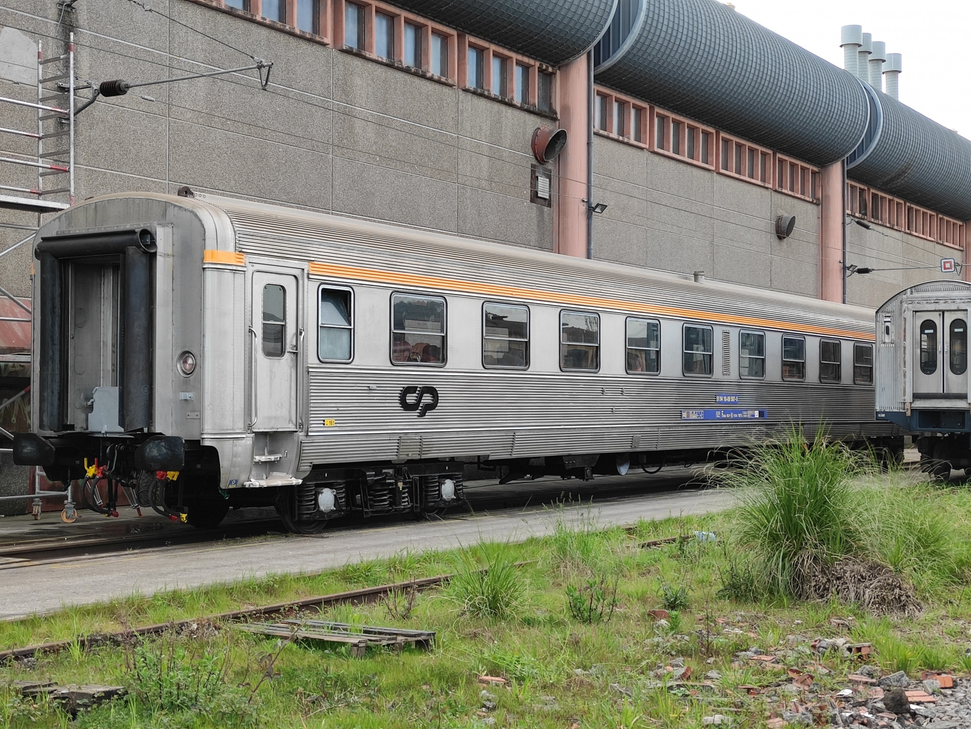 10-69 507 em Guifões