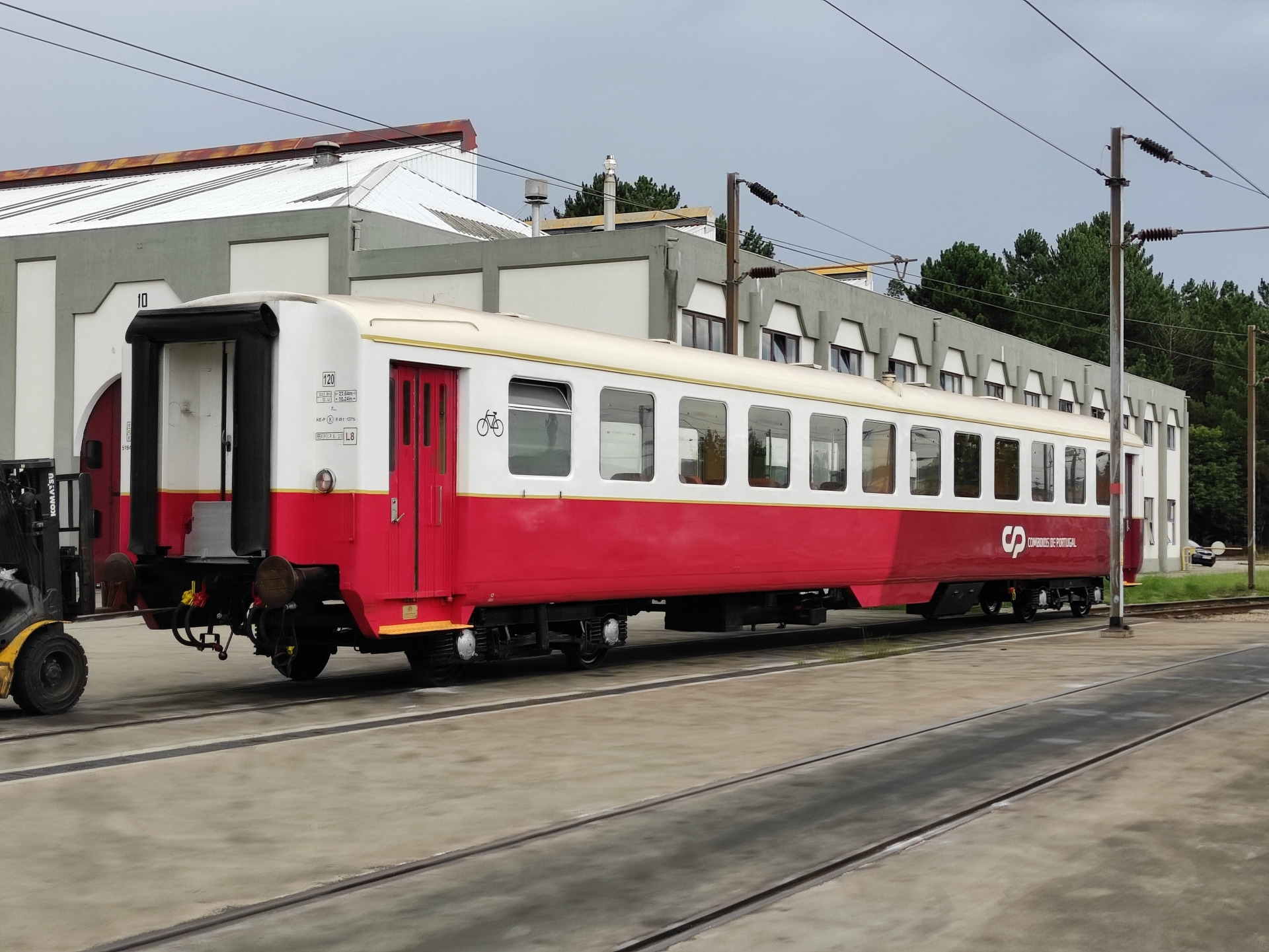 19-22 042 em Contumil