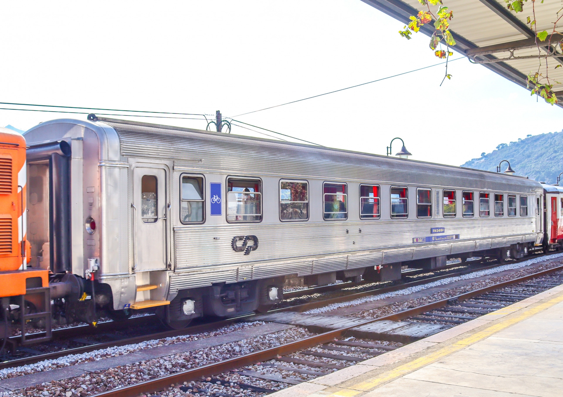 Sorefame 22-40 024