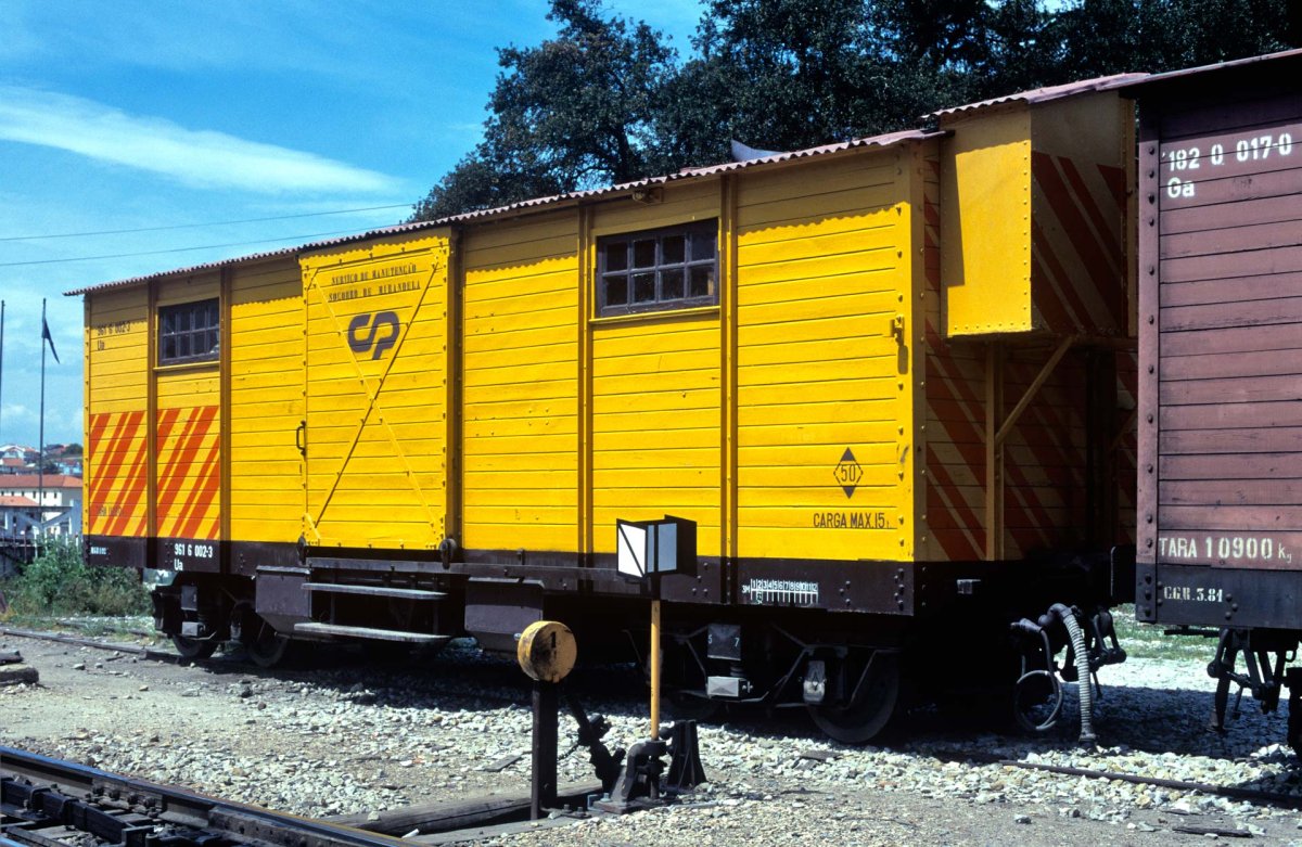Ua 961 6