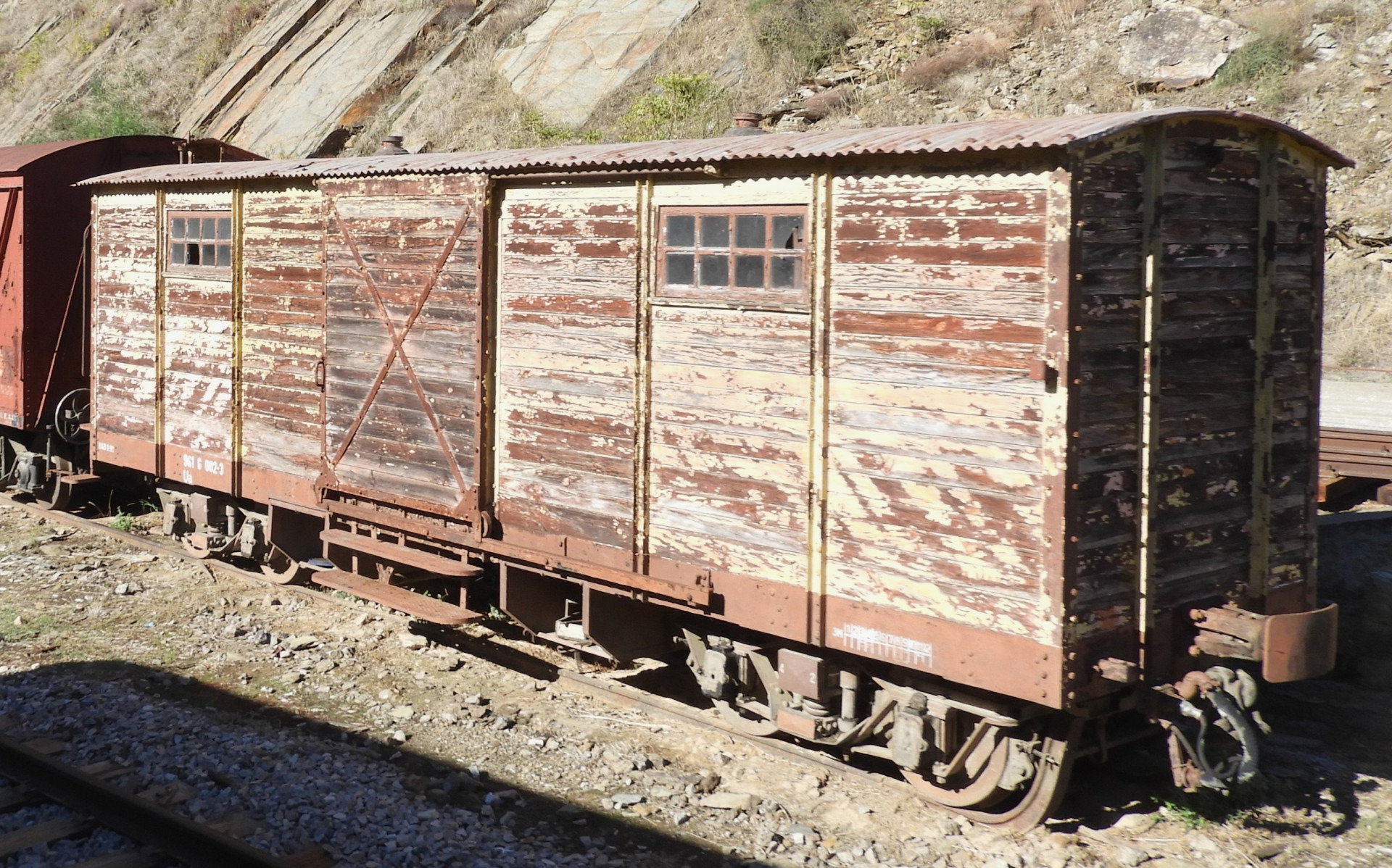 Ua 961 6 002-3, Tua