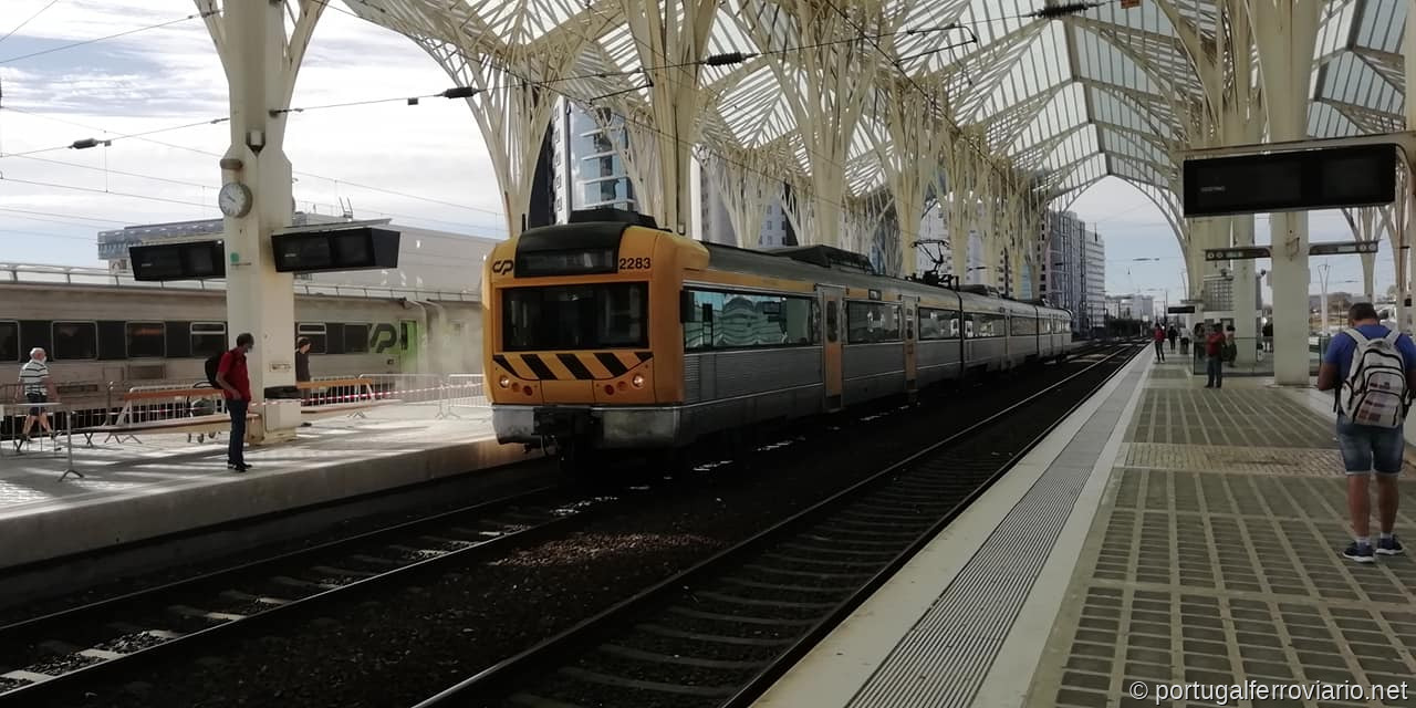 UTE 2283 na Gare do Oriente