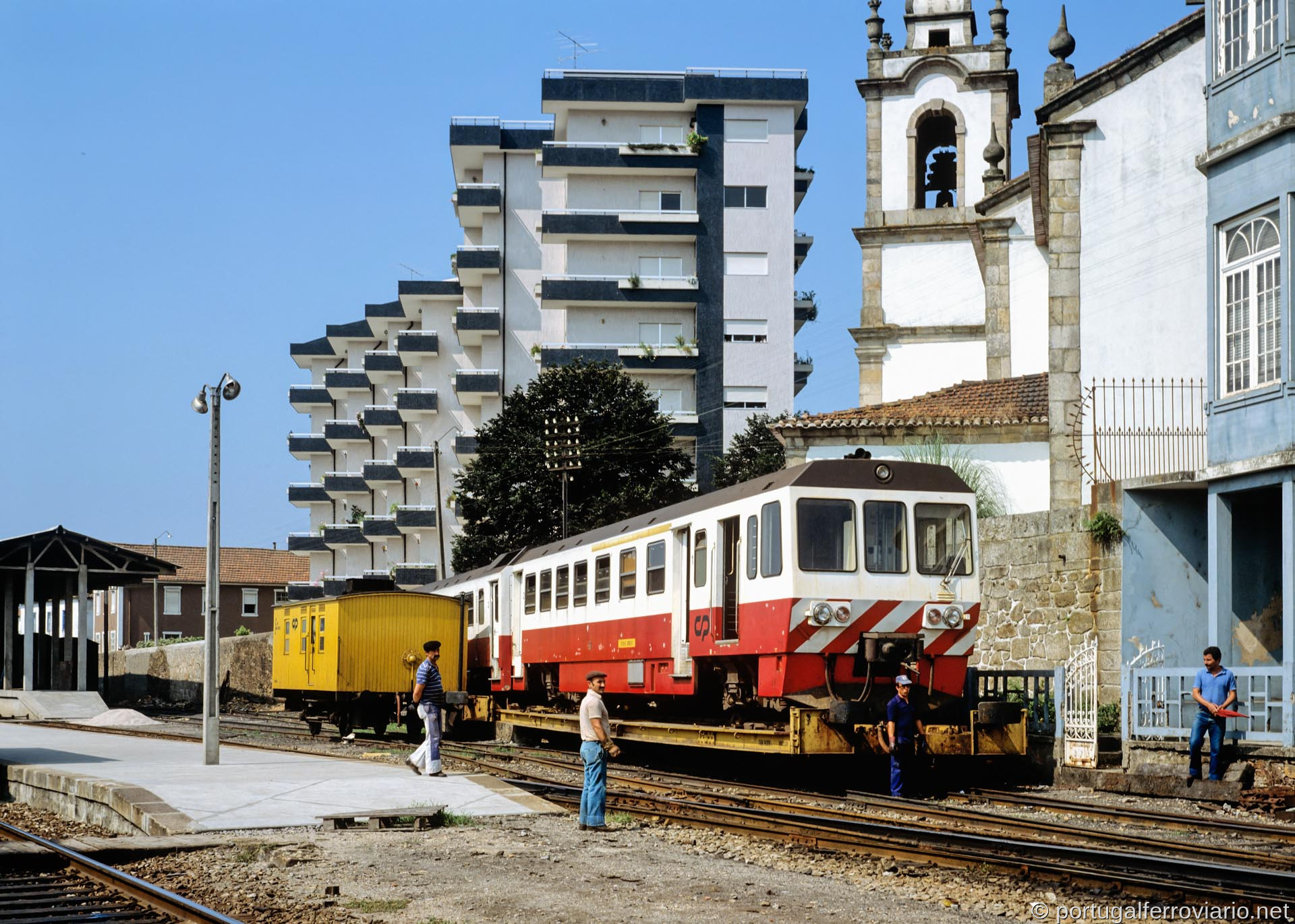 Série 9600