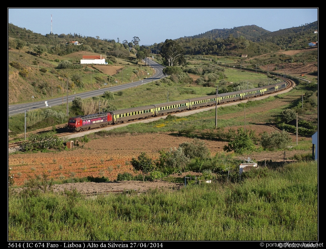 5614 (IC 674 Faro - Lisboa) Alto da Silveira 27-04