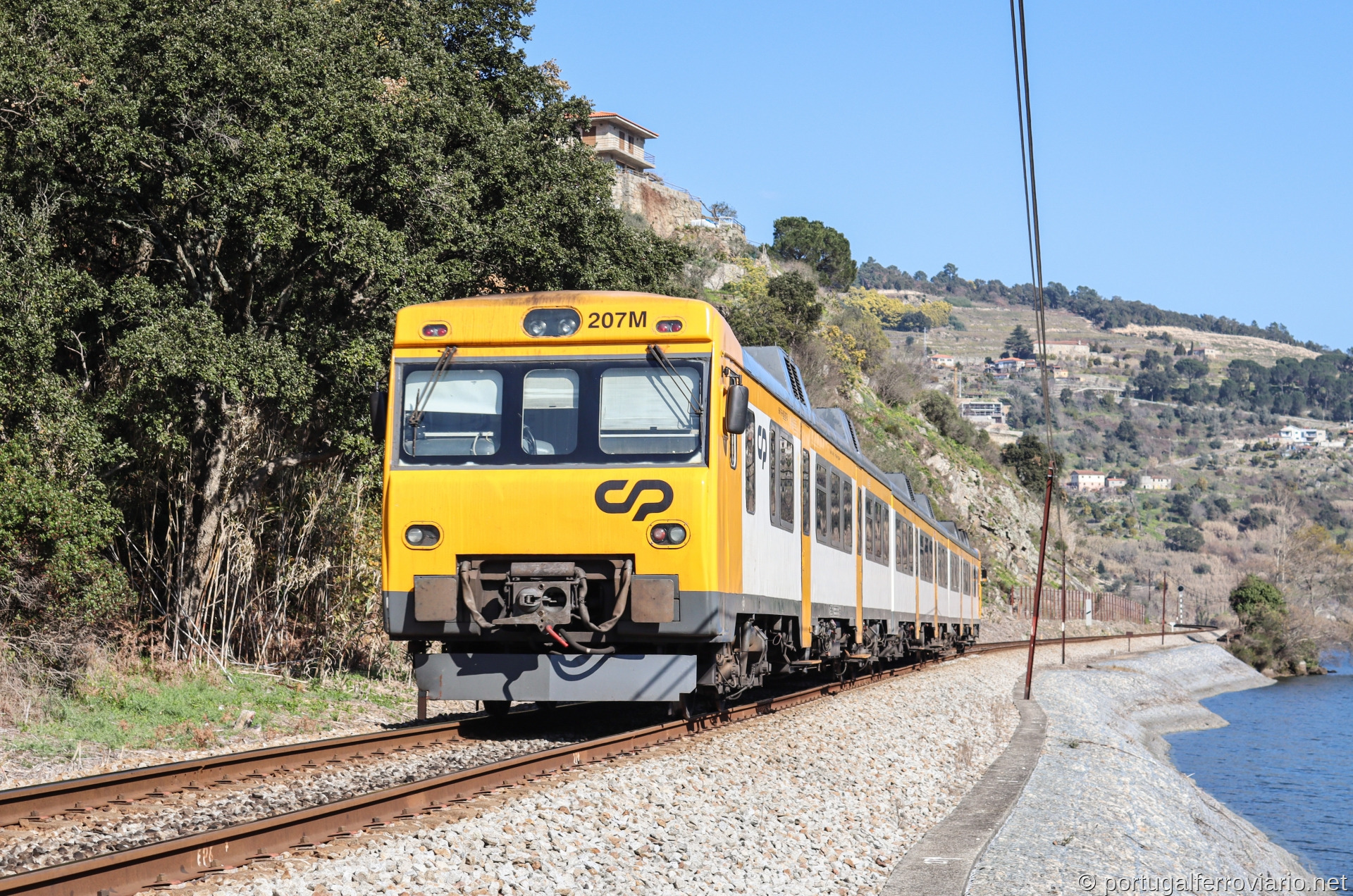UTD 592 204