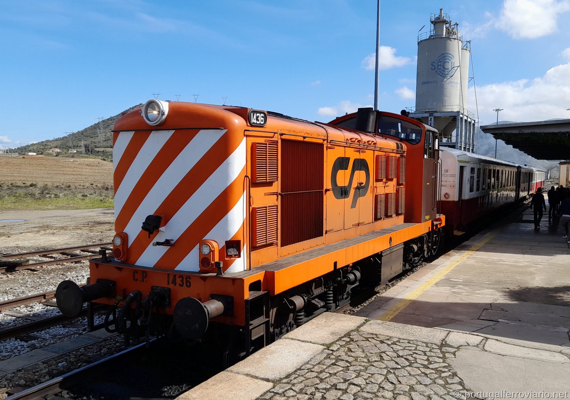 CP (1436) no Pocinho