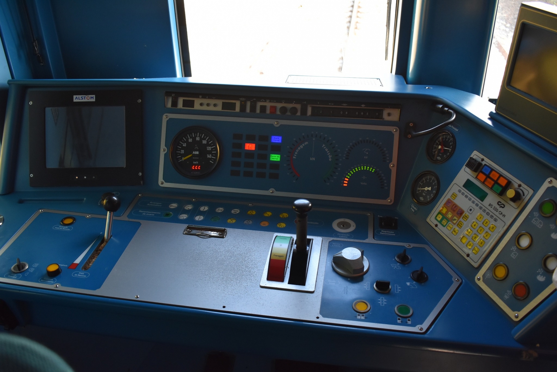 Cabine da UTE 2244