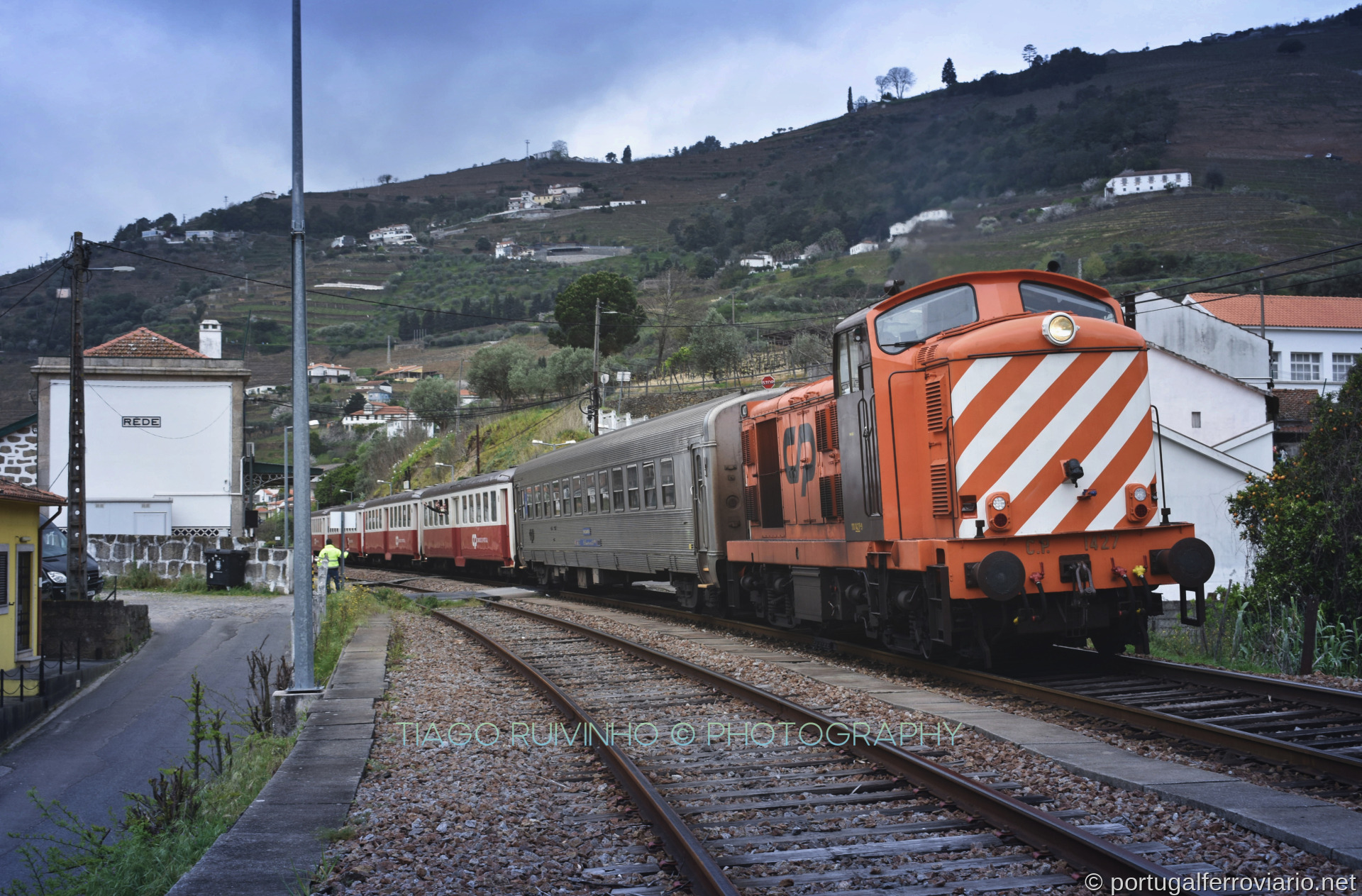 1427 com IR865