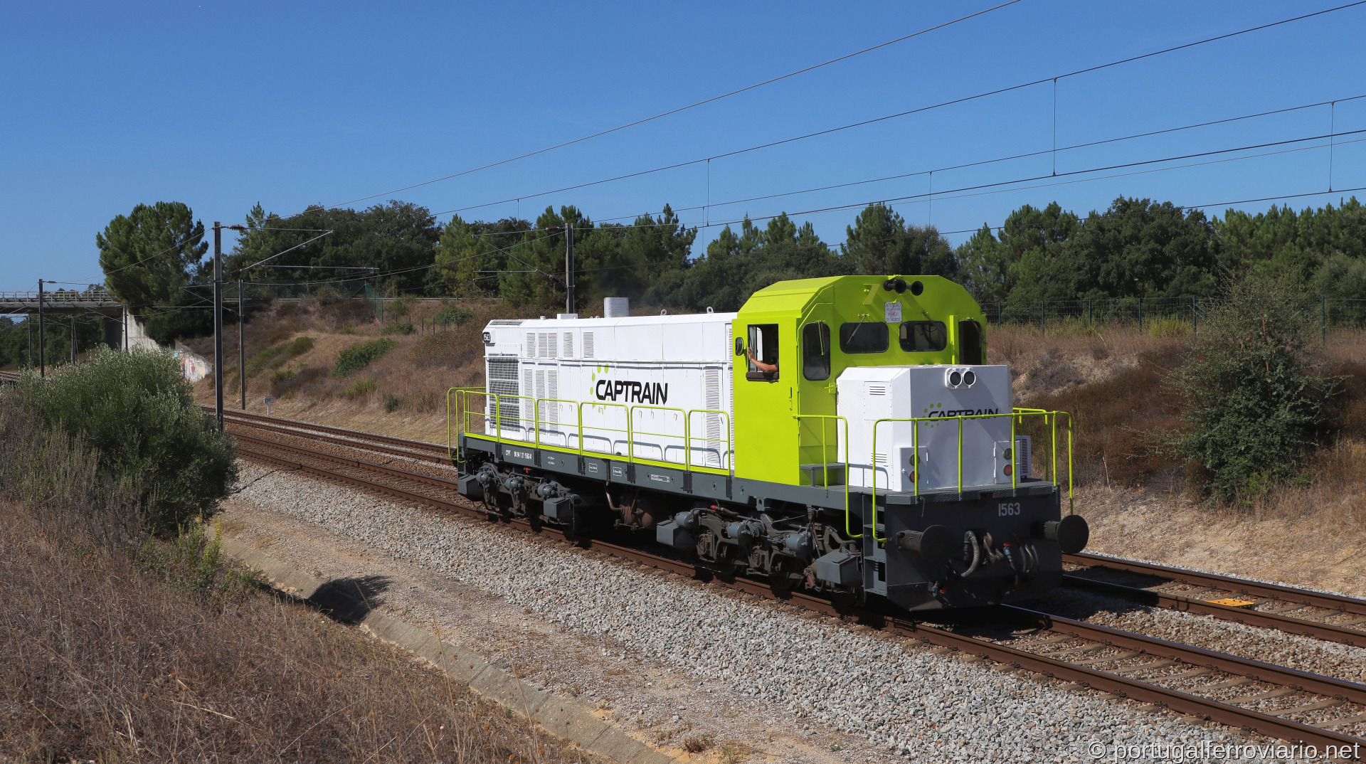 Captrain 1563