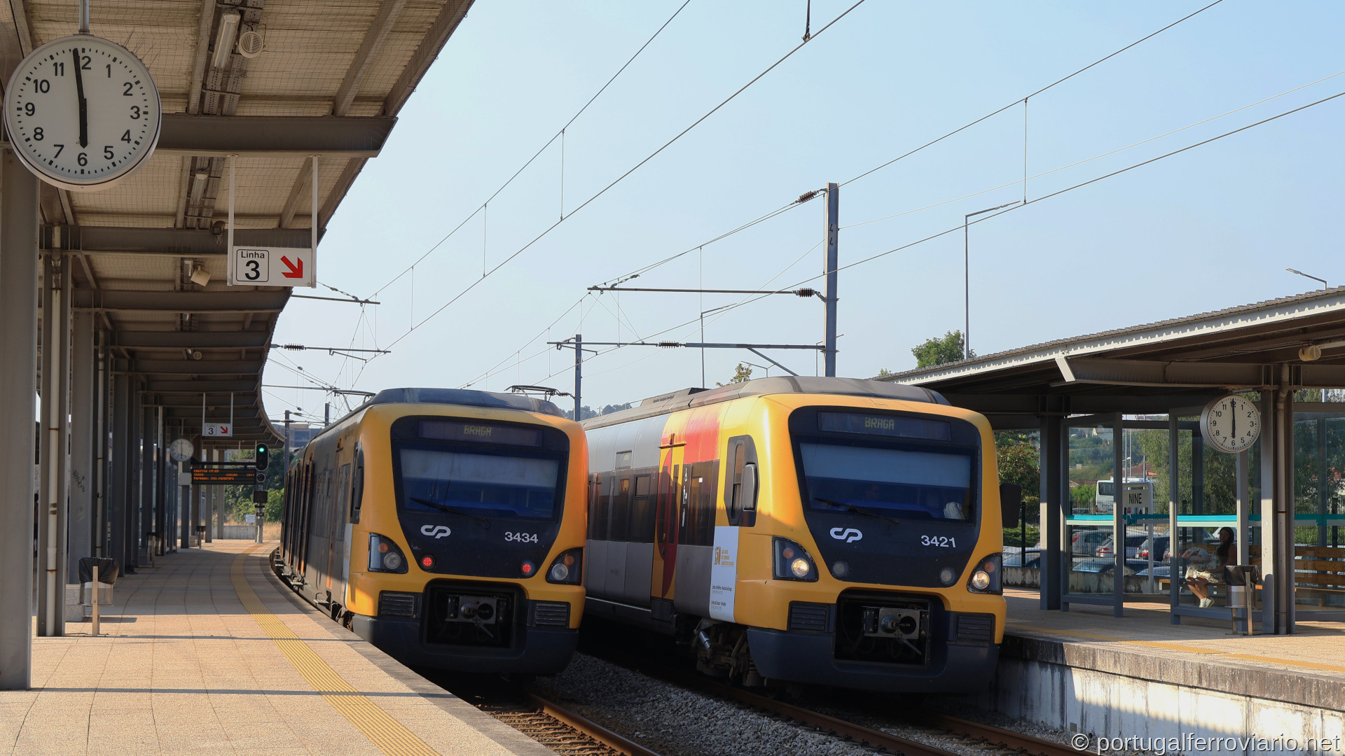 3434 e 3421 em Nine