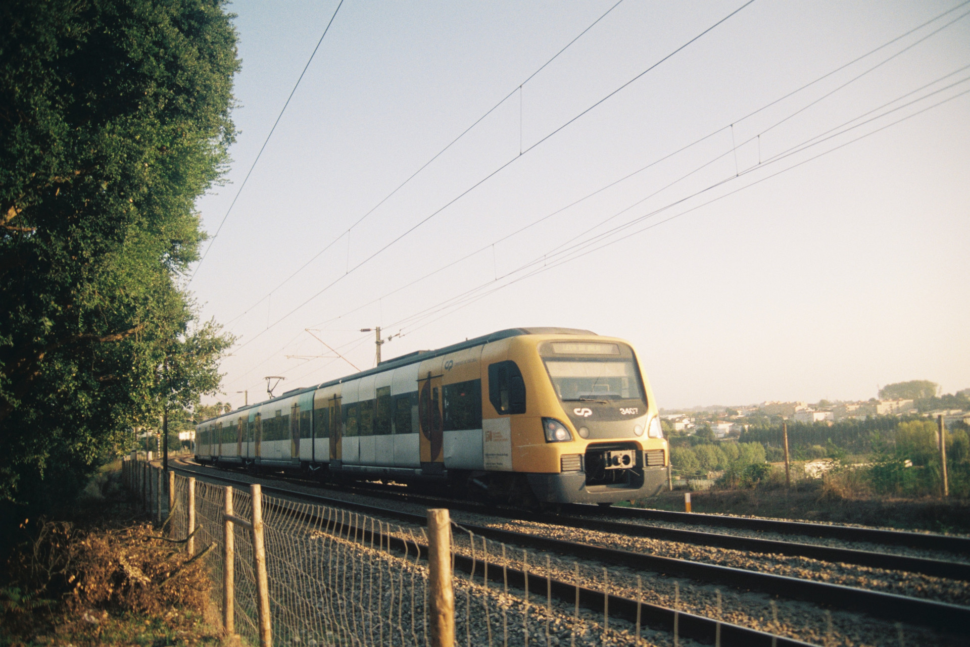 3407 para Leça