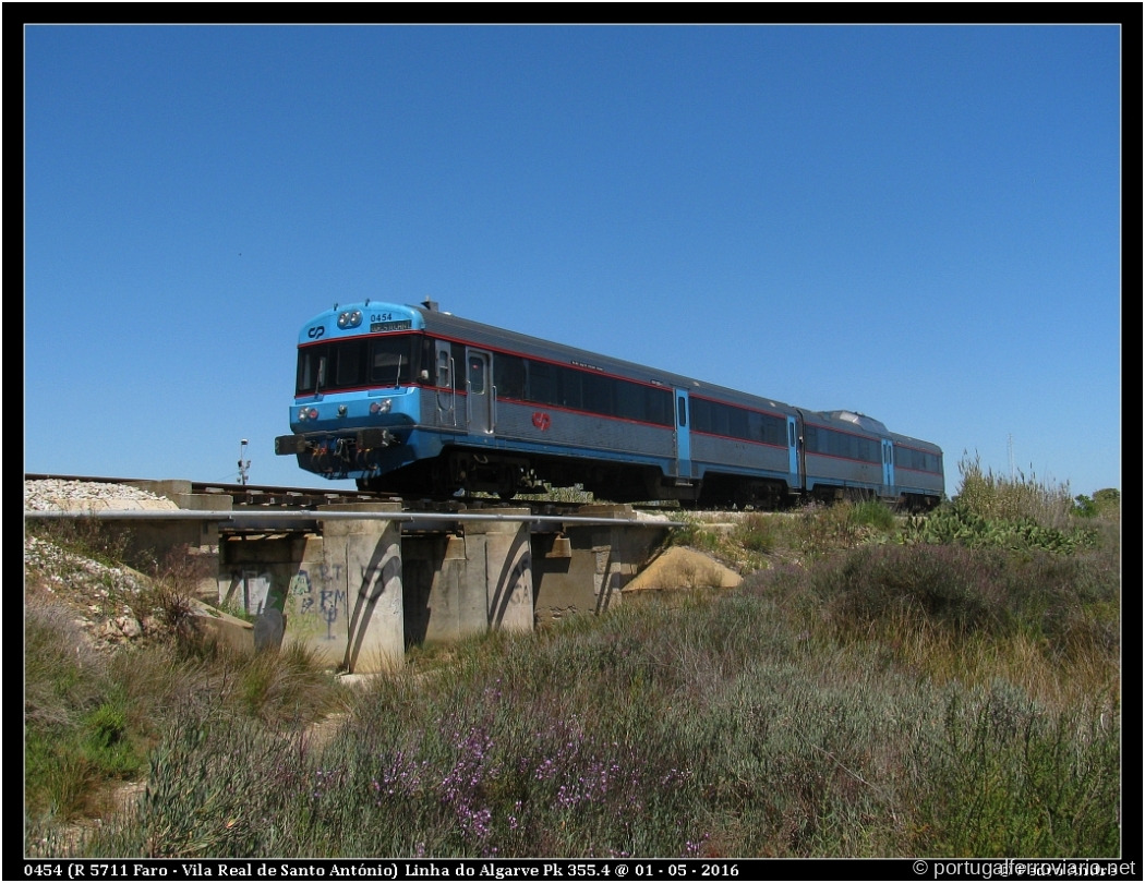 0454 (R 5711 Faro - Vila Real de Santo António) Li