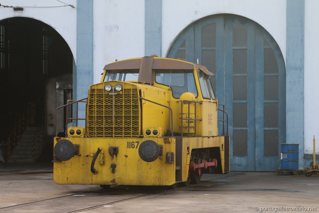 Tractor 1167