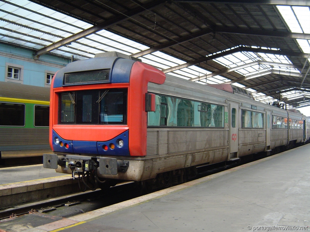2250 UTE (Sta Apolónia)