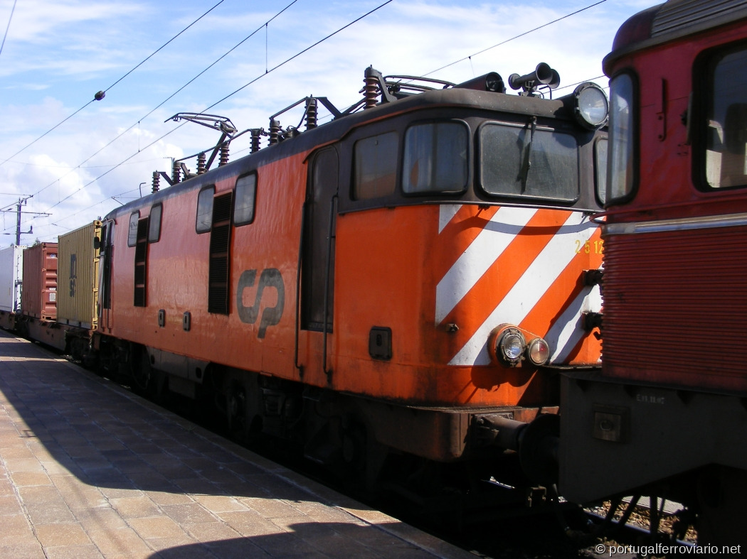 2512 (Poceirão)