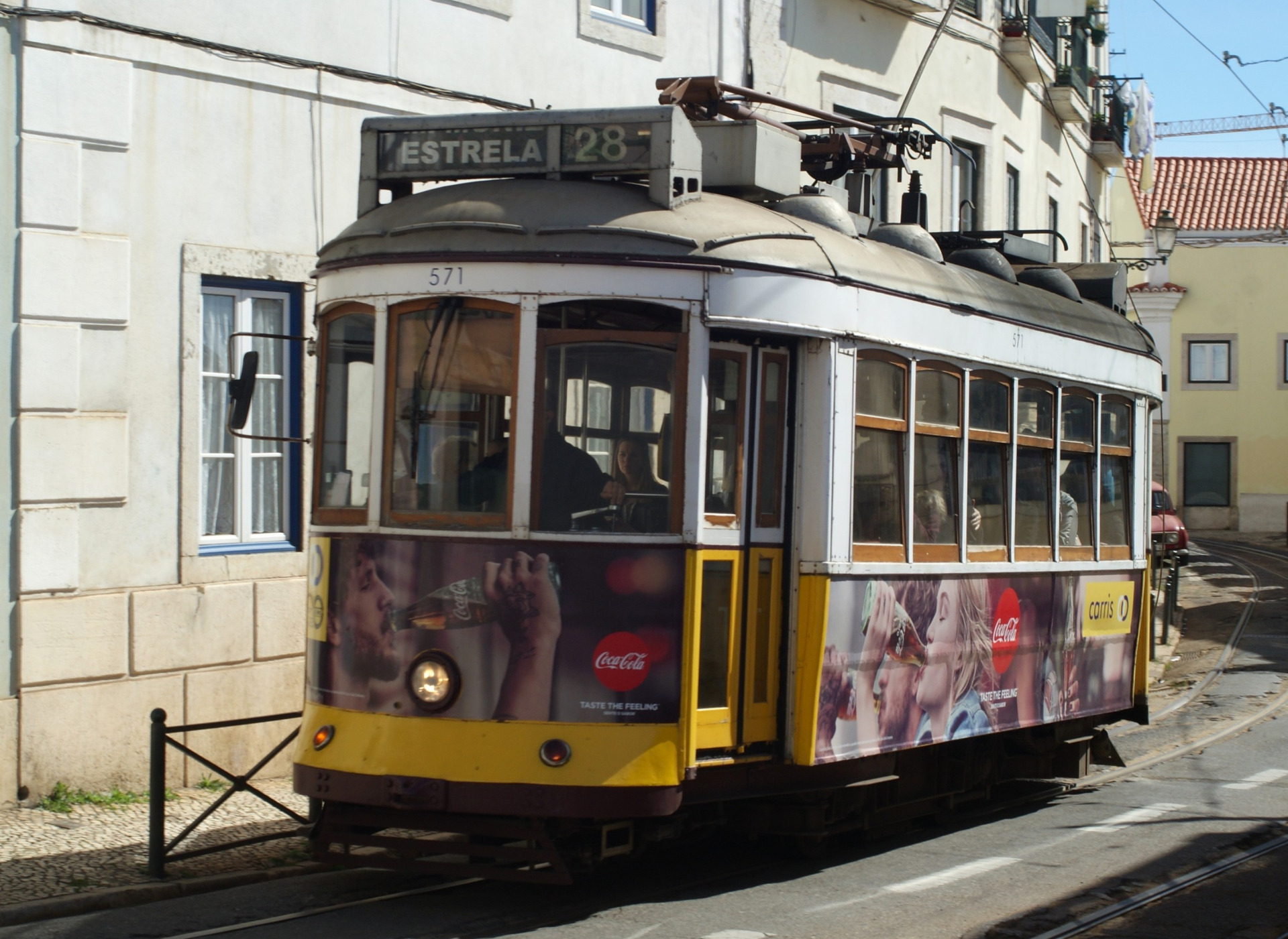 Carris Eléctrico 571, Carreira 28, Lisboa, 08/03/2016