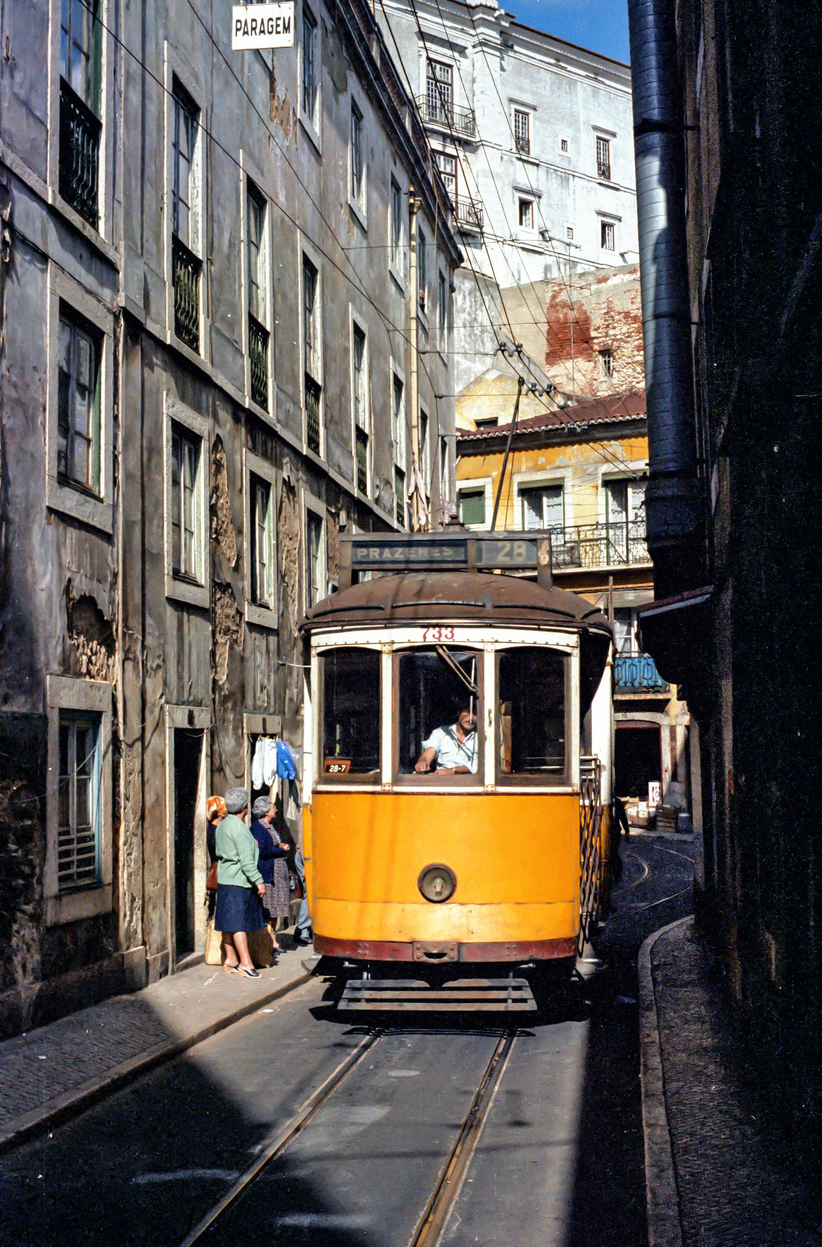 Carris 733; Rua das Escolas Gerais; 07.Outubro 1982