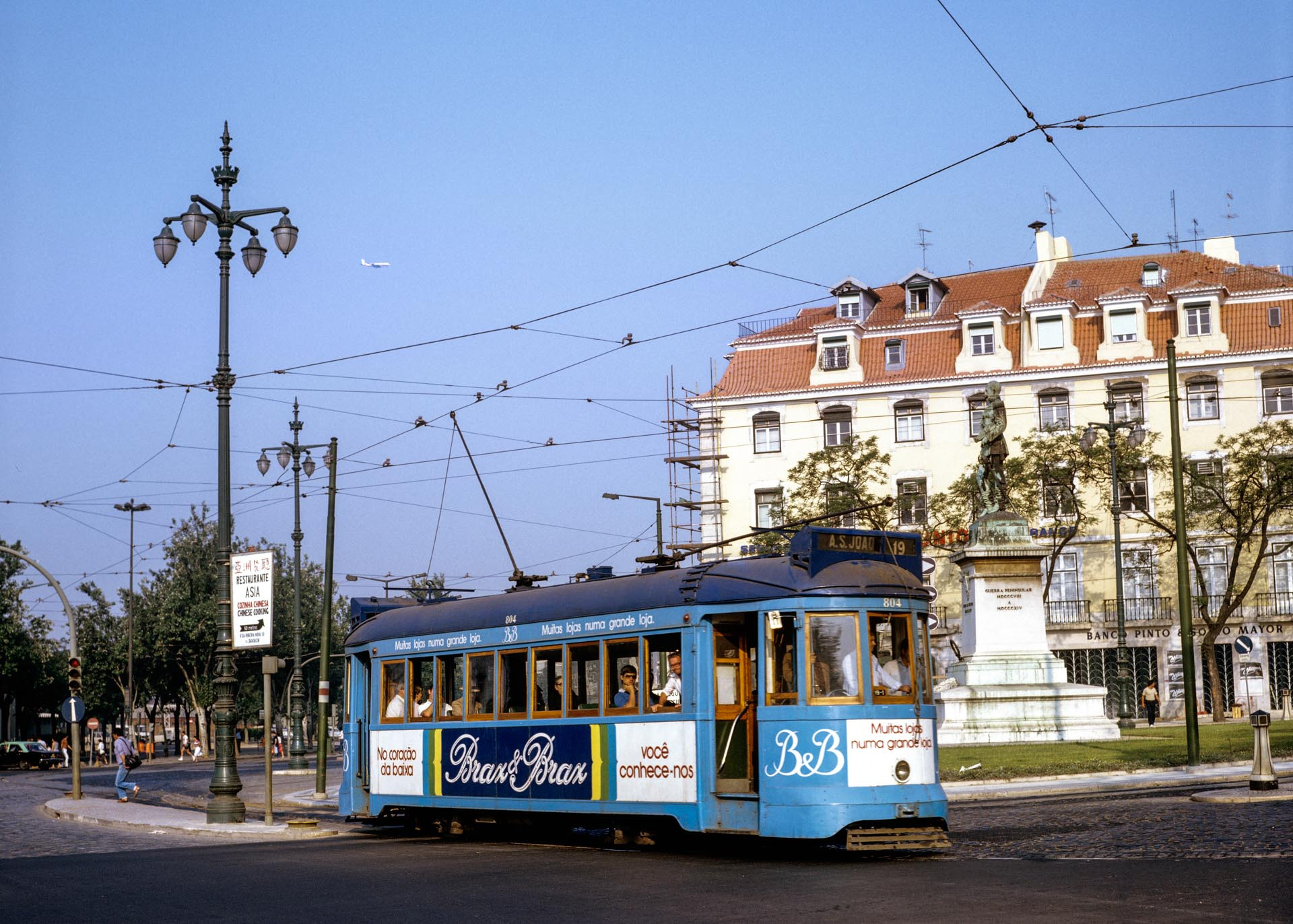 CARRIS 804; Cais do Sodré / Praça do Duque da Terceira; 28.08.1983