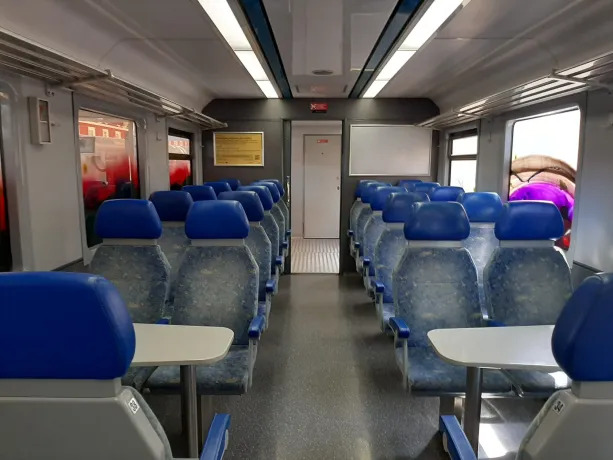 Interior da 1ª Classe das Séries 0450